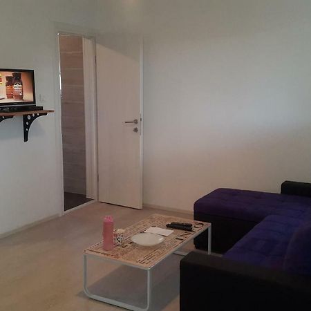 באסקה Apartments Katarina מראה חיצוני תמונה